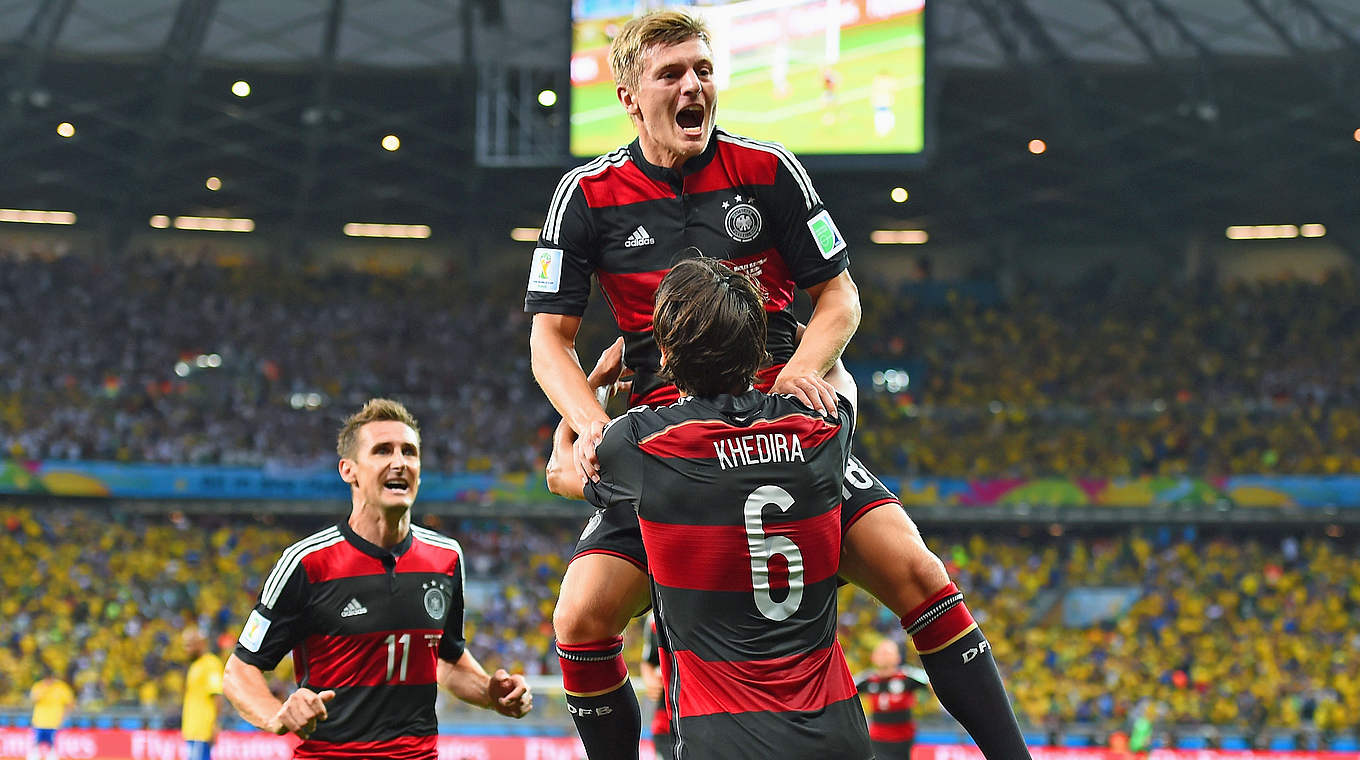 Bei der WM 2014: Kroos, Khedira und Co. schlagen Brasilien mit 7:1 © 2014 Getty Images