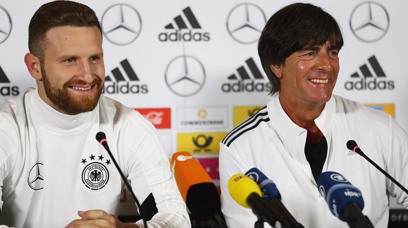 Joachim Löw and Shkodran Mustafi at yesterday's press conference.  © 2017 Getty Images