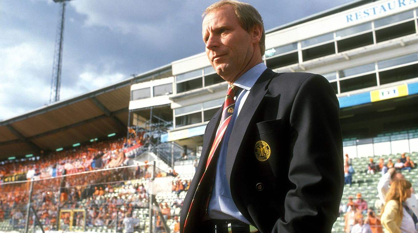 1992 als Bundestrainer bei der EM, nun Delegationsmitglied: Berti Vogts © imago