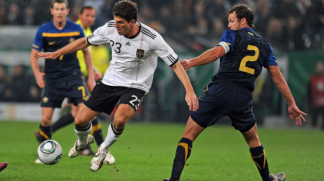 Einzige Niederlage gegen die "Aussies": Thomas Müller (l.) und Co. unterlagen 2011 © AFP/Getty Images