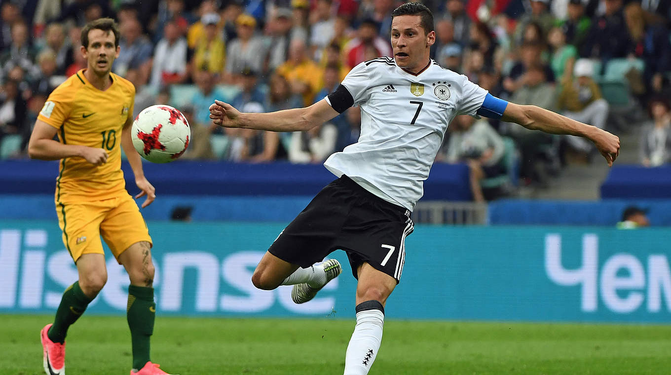 Draxler (r.): "Wir werden uns steigern, das ist gegen Chile ist das auch notwendig" © AFP/Getty Images