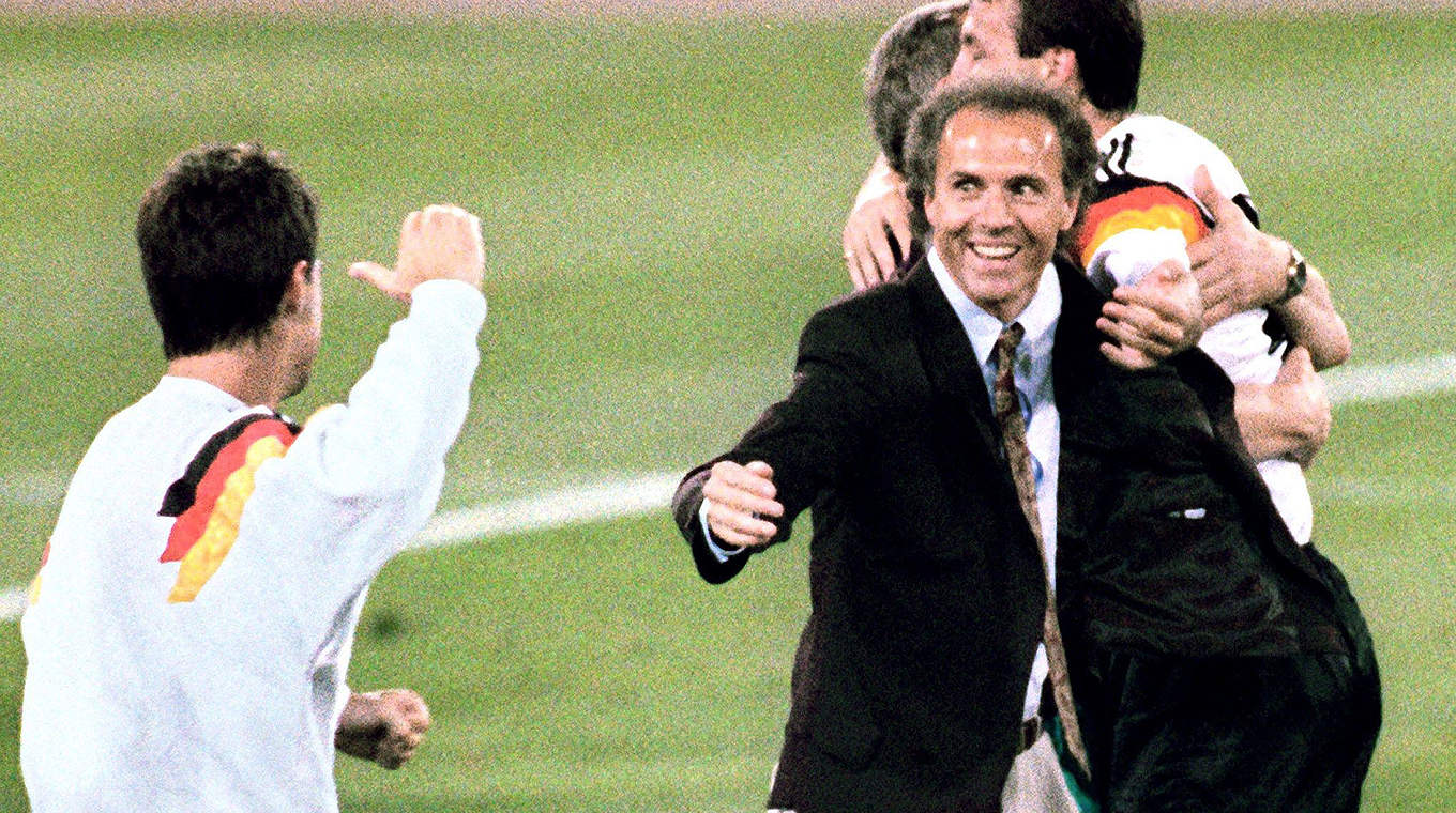Als Spieler und Trainer Weltmeister: Franz Beckenbauer © AFP/GettyImages