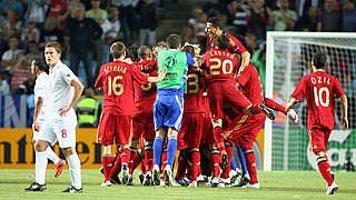Goldene Erinnerung 2009: Deutschland schlägt England im EM-Finale © 2009 Getty Images