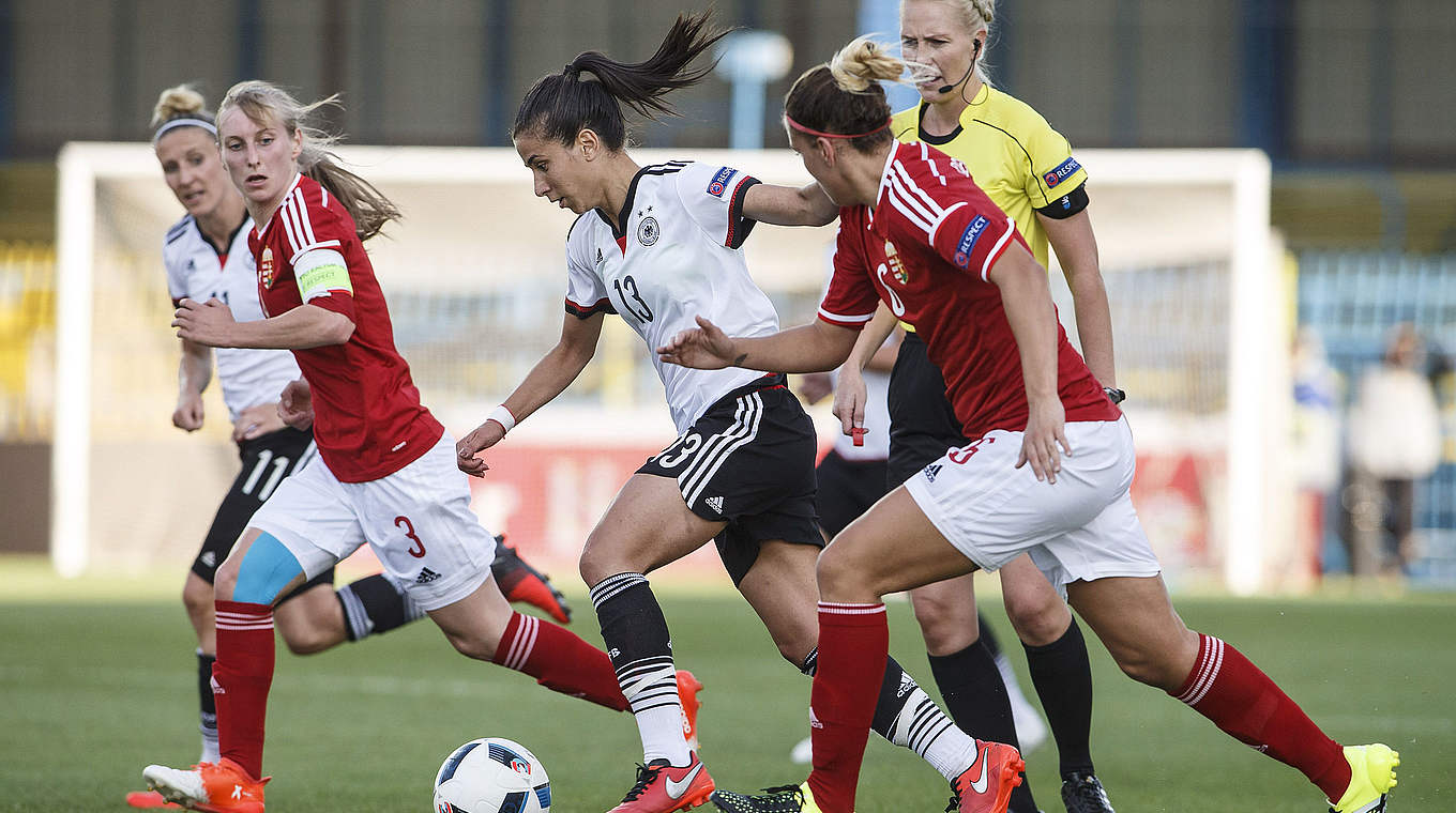 Kayikci (M.): "Ich habe nie gedacht, dass ich es bis in die Nationalmannschaft schaffe" © 2016 Getty Images