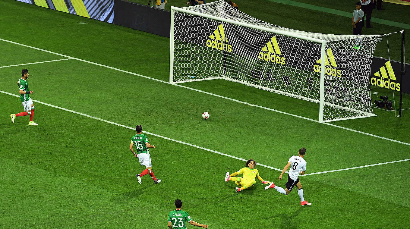 Goretzka slots home his second, 120 seconds after his first.  © 2017 Getty Images