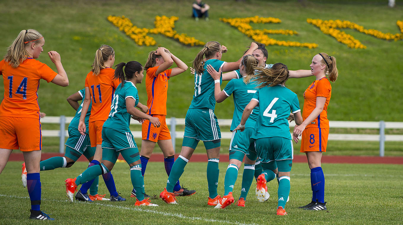 Starkes Spiel gegen die Niederlande abgeliefert: die deutschen U 16-Juniorinnen © 2017 Getty Images