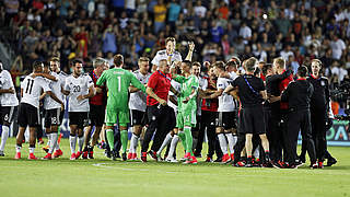 Zweiter Titel im dritten Finale: Die deutsche U 21 ist nach 2009 wieder Europameister © 2017 Getty Images