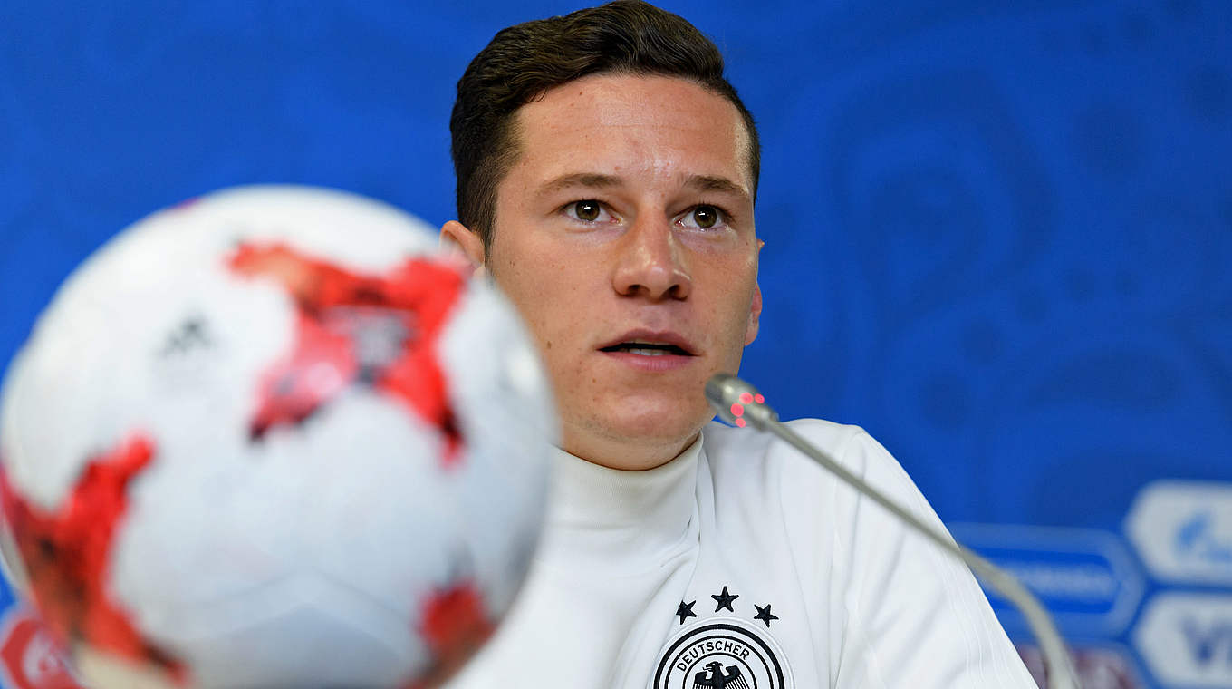 Draxler: "Wir sind stolz, was wir beim Confed Cup bislang erreicht haben" © GES/Marvin Ibo Güngör