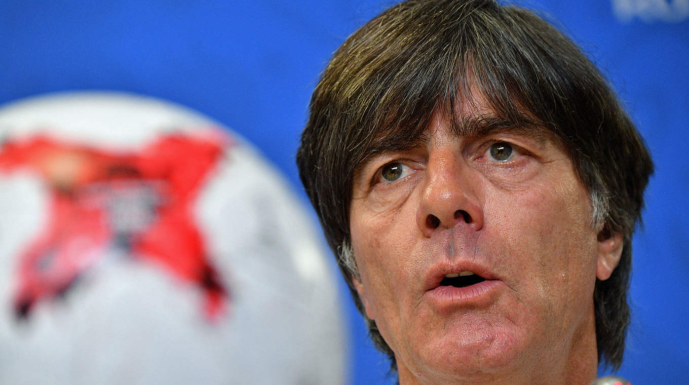 Joachim Löw: "Es gibt nur Spieler, die profitiert haben und weitergekommen sind" © This content is subject to copyright.