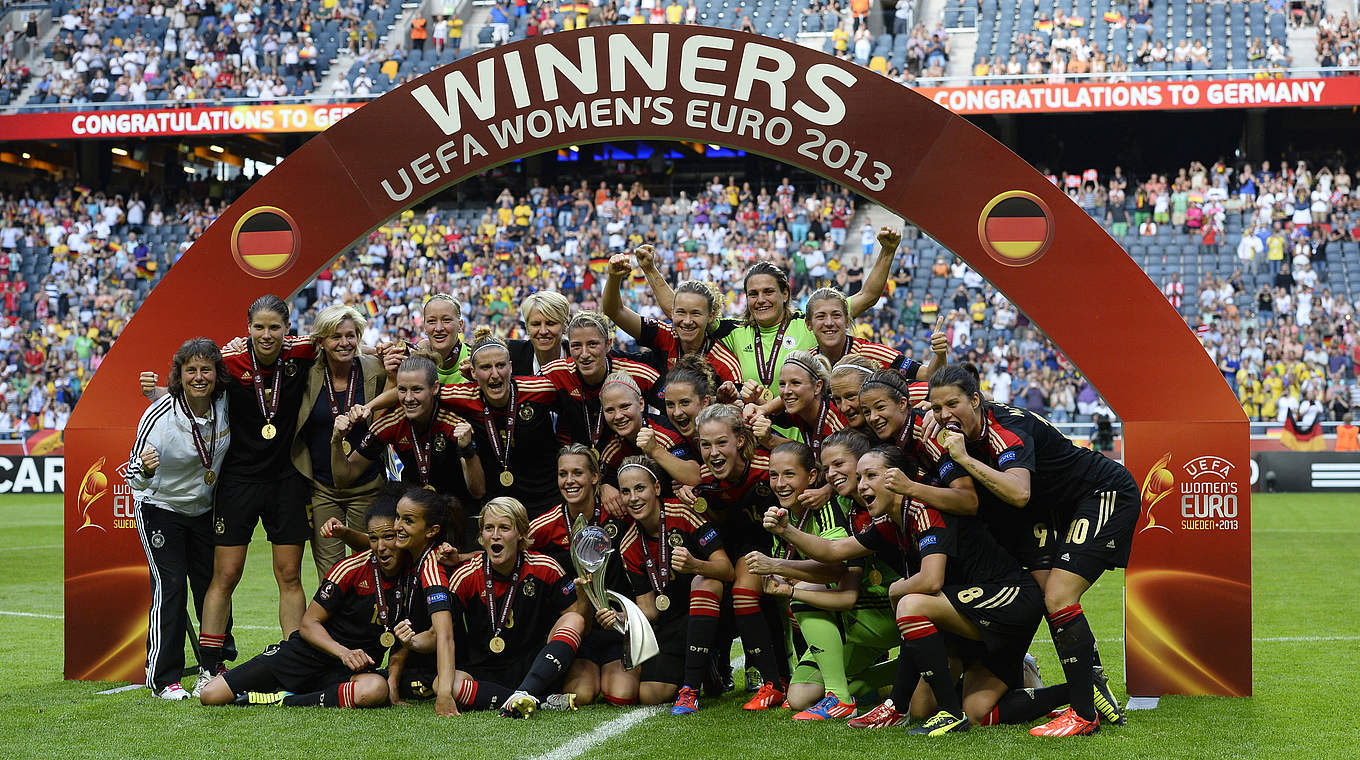 EM-Triumph 2013: Deutschland ist mit acht Titeln EM-Rekordsieger © 2013 AFP
