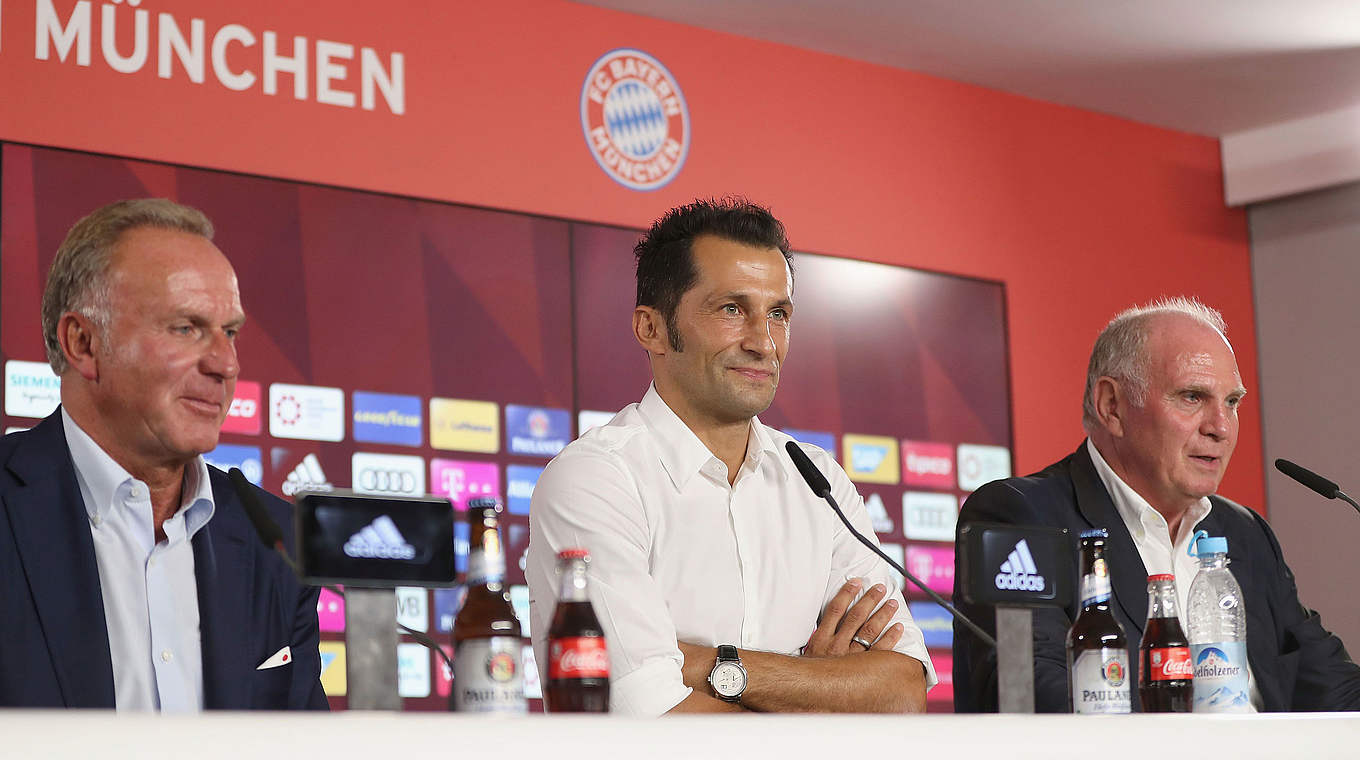 Hasan Salihamidzic (M.): "Die Bayern sind für mich ein ganz besonderer Klub" © 2017 Getty Images