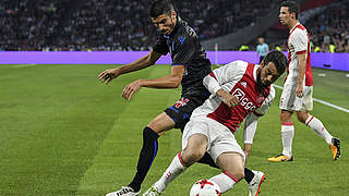 Amin Younes (r.) will again play in the Europa League with Ajax.  © 2017 Getty Images