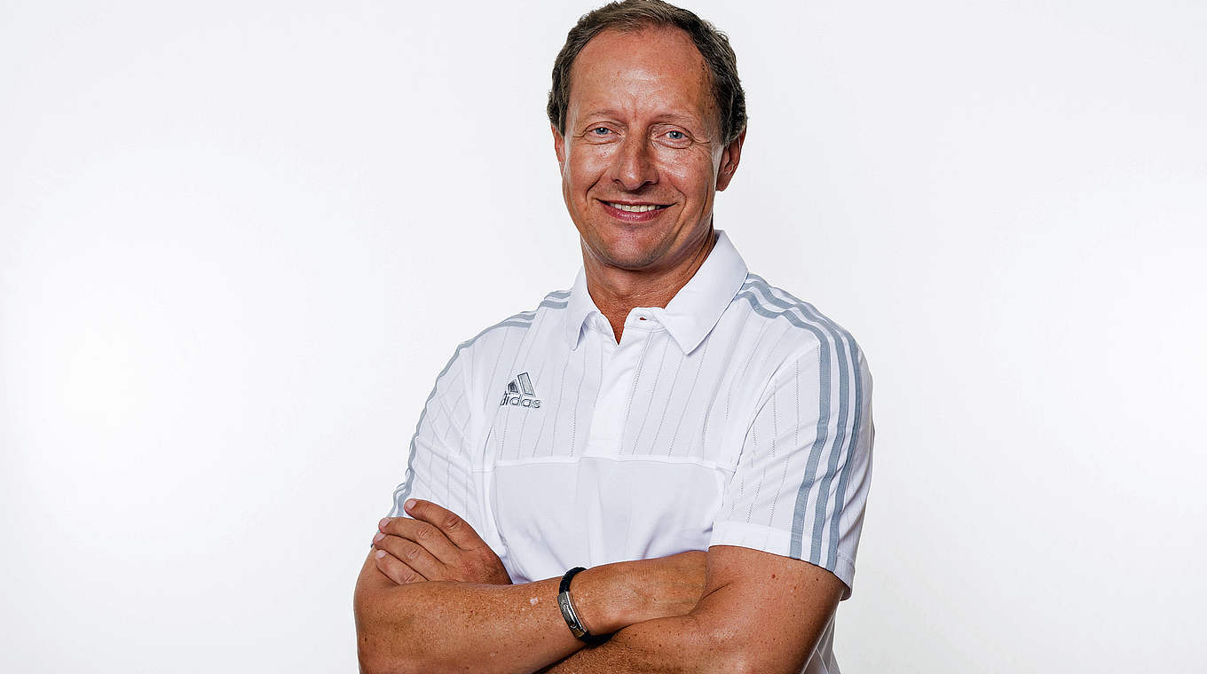 Referee-Chefinstruktor Krug: "Kleinere Probleme bis zum Bundesligastart beheben" © 2015 Getty Images