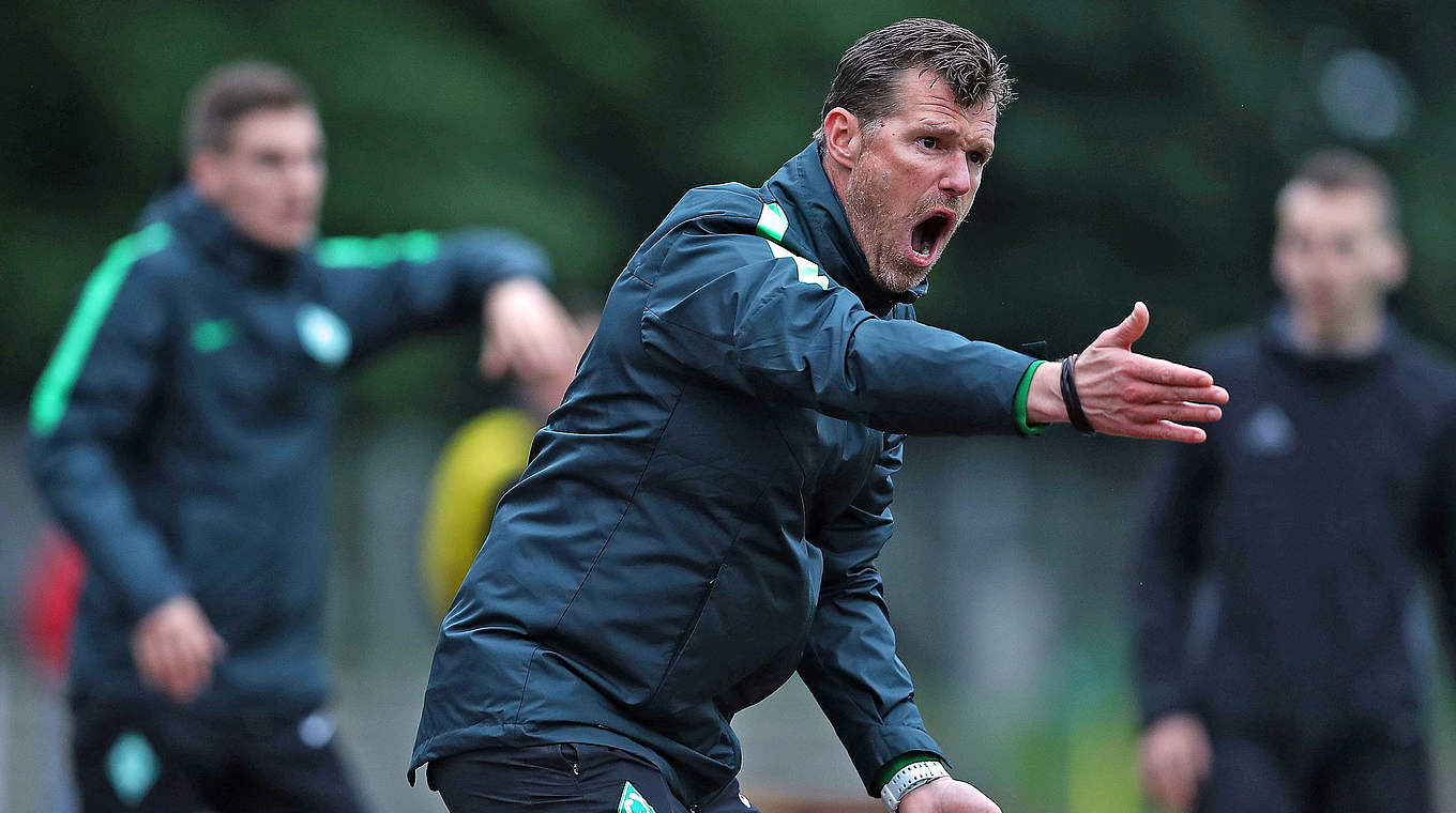 Empfängt mit der U 19 des SV Werder Bremen den Chemnitzer FC: Trainer Marco Grote © 2017 Getty Images