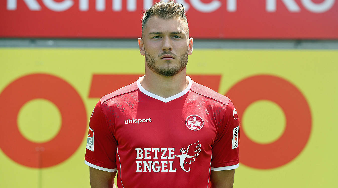 Vom 1. FC Kaiserslautern zum SV Wehen Wiesbaden: Außenbahnspieler Max Dittgen © 2017 Getty Images