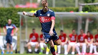 Trifft wenige Sekunden vor Spielende zum 3:2: Münchens Kapitän Niklas Dorsch © imago/Lackovic