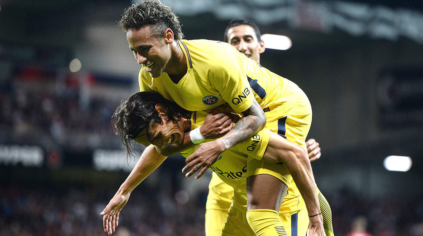 Jubel beim neuen Pariser Sturmtrio: Cavani, Neymar und Di Maria (v.l.) © AFP/GettyImages
