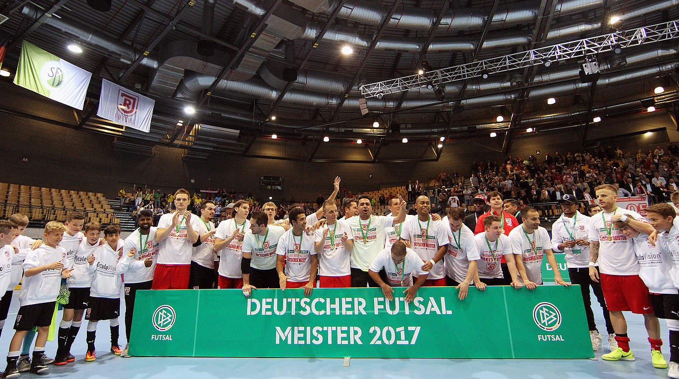 Mit Samba zur Titelverteidigung: Regensburg möchte auch dieses Jahr Meister werden © 2017 Getty Images