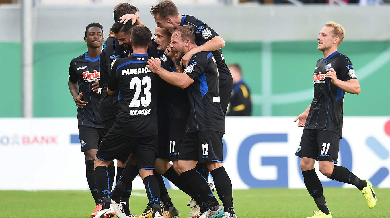 SC Paderborn sprung the surprise of the day, knocking out St. Pauli © imago/osnapix