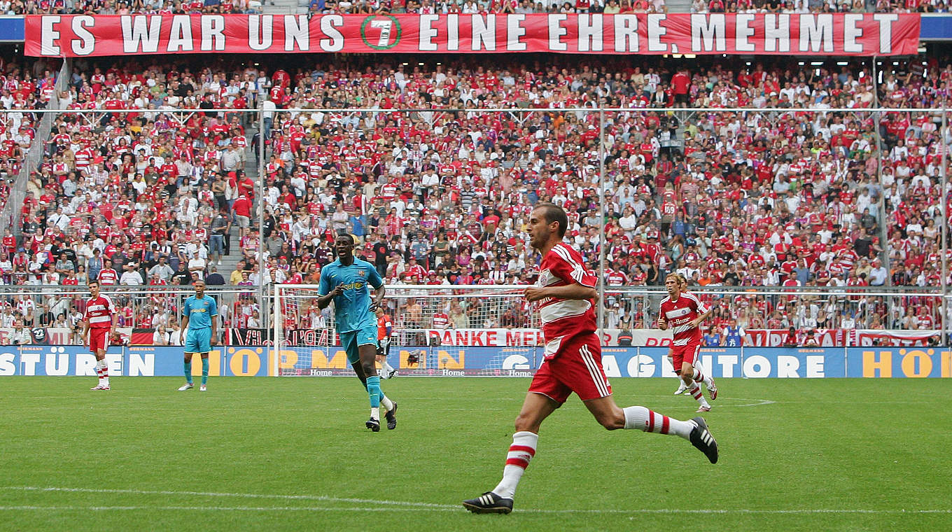 Großer Abschied in der Allianz-Arena: Mehmet Scholl (v.) tritt ab © 2007 Getty Images