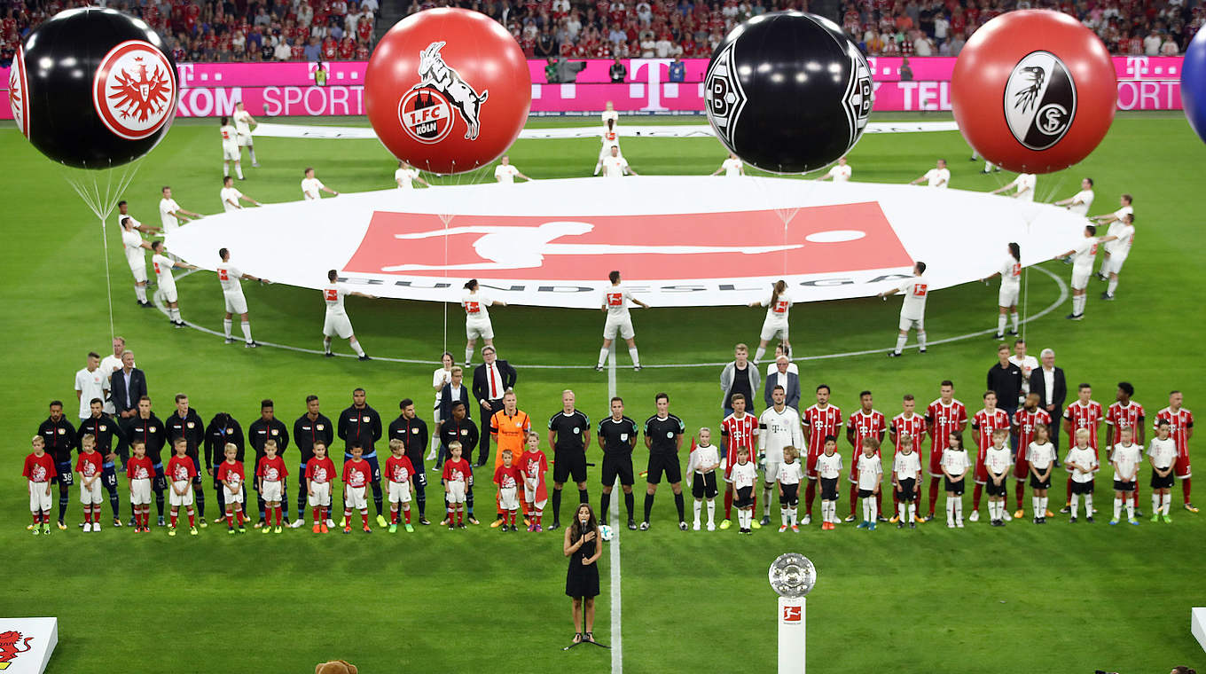 Bereit für den Auftakt der neuen Saison: Der FC Bayern und Gast Bayer Leverkusen © 2017 Getty Images