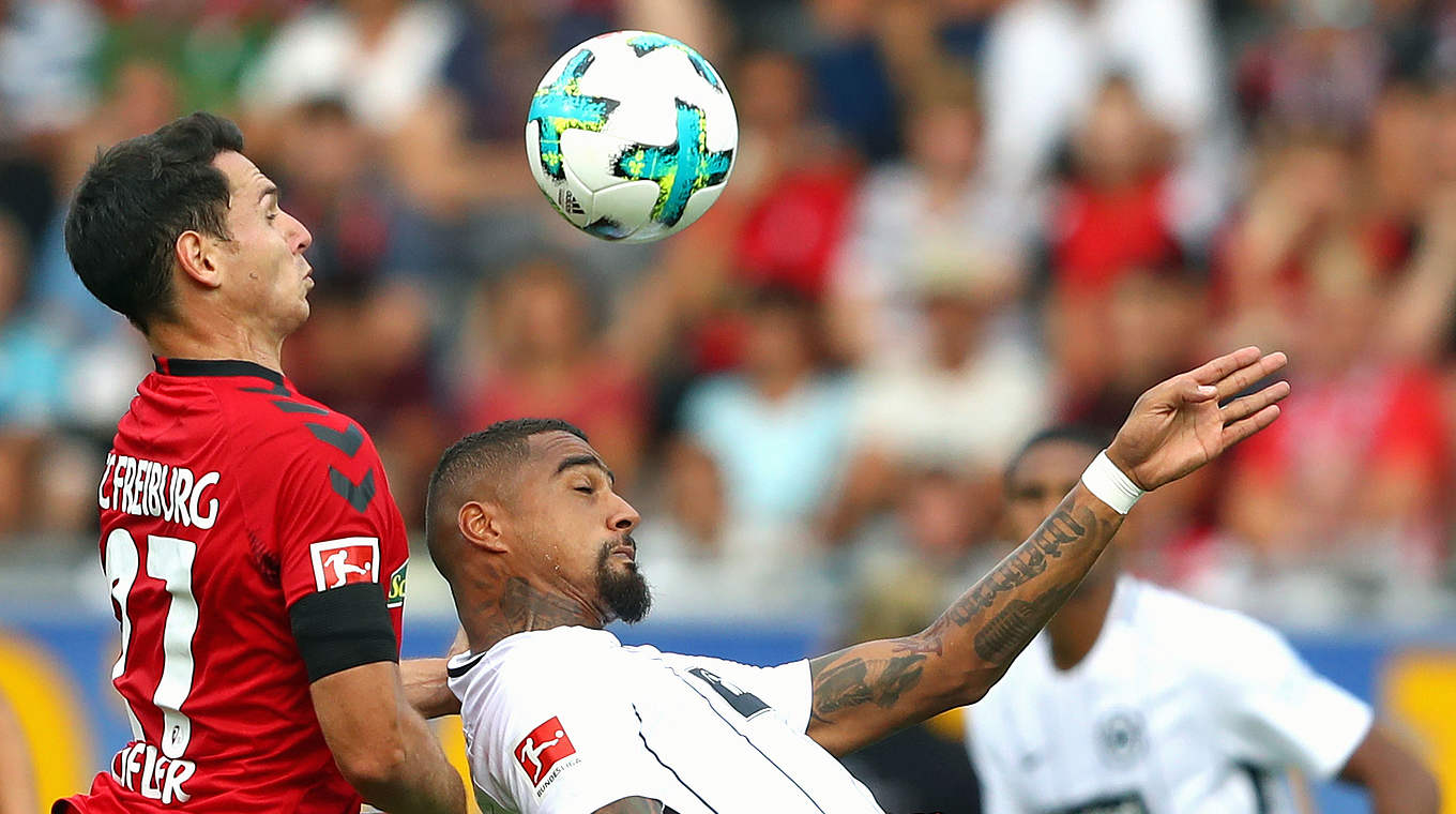 Kevin-Prince Boateng (r.) bei seinem ersten Einsatz für die Eintracht in der neuen Spielzeit. © 2017 Getty Images