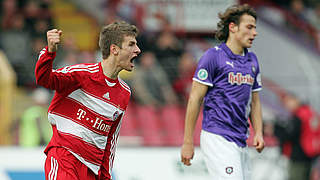 Müller scores against Aue in 2008, celebrating in signature fashion © imago sportfotodienst