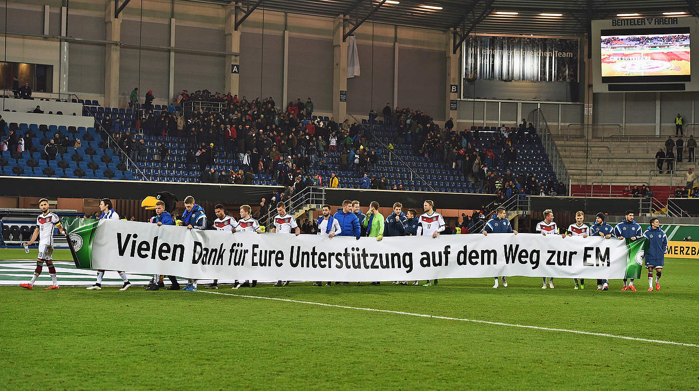 Spielort als gutes Omen: DFB-Teams noch ungeschlagen in Paderborn © 2015 Getty Images