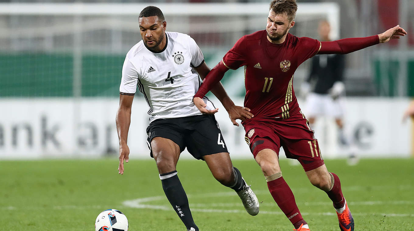 Tah (left) shortly before he was ruled out of the Euros through injury: "That was very disappointing" © 2016 Getty Images