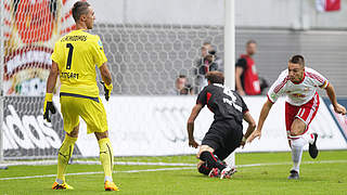 Nach nur 8,6 Sekunden: Daniel Frahn (r.) trifft 2013 zur Leipziger Führung gegen VfB II © imago sportfotodienst