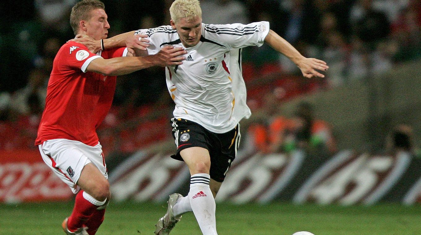 Macht in Wales 2007 von sich reden: der spätere DFB-Kapitän Bastian Schweinsteiger (r.) © 2007 Getty Images