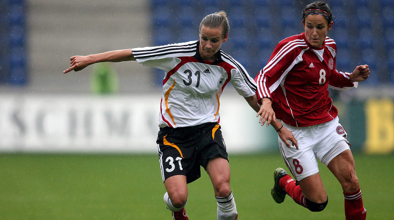 Am 29. Juli 2007 beginnt beim 4:0 gegen Dänemark Laudehrs Karriere in der Nationalmannschaft © imago
