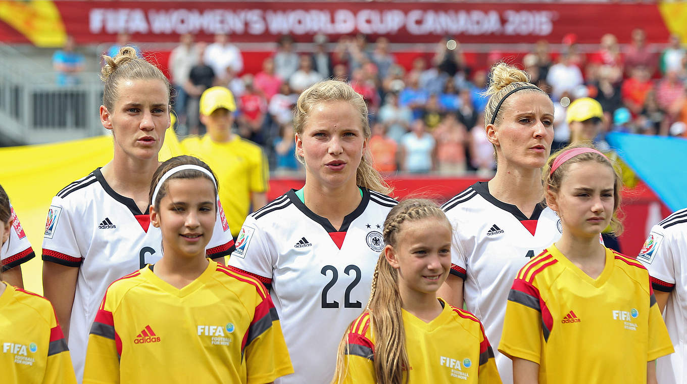 Zudem ist es immer eine große Ehre, für das DFB-Team aufzulaufen © 2015 Getty Images