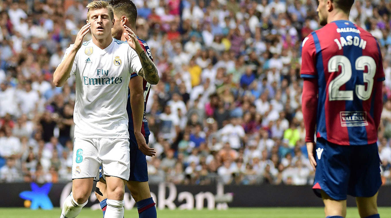 Enttäuschung im Bernabeu-Stadion: Toni Kroos (l.) verpasst mit Real den Sieg © AFP/Getty Images