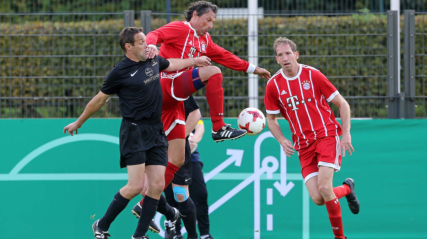 "Oldies but Goldies": die Ü 50-Spieler von Bayern München und dem SC Mittelmosel © 2017 Getty Images