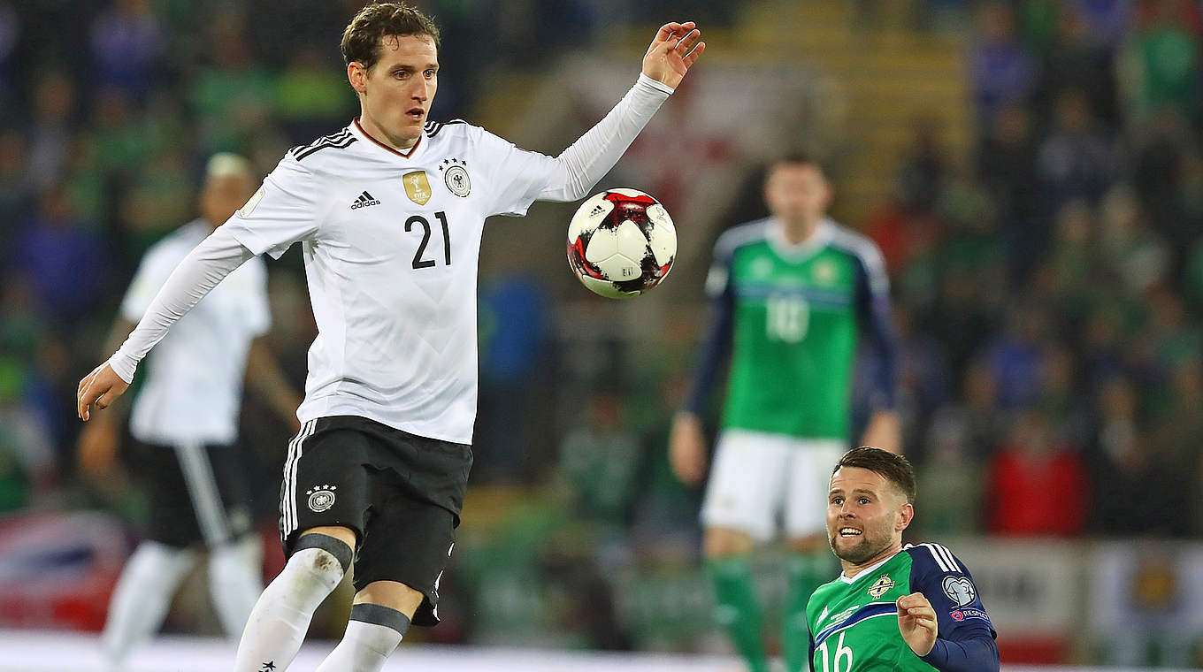 Sebastian Rudy (left): "We dominated the game; our opponents were somewhat passive" © 2017 Getty Images