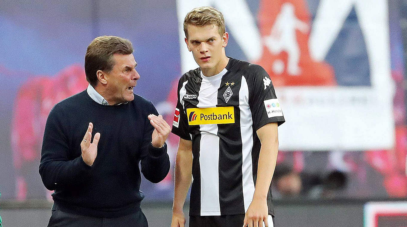 Ginter (r.) lobt seinen Gladbacher Trainer: "Hecking hat immer ein offenes Ohr" © imago/Picture Point LE