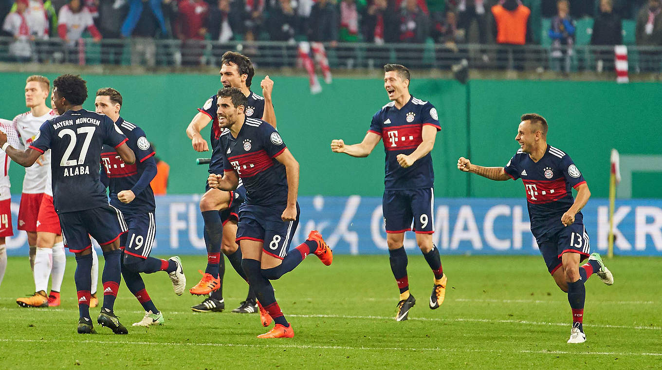 It took penalties to separate Bayern and Leipzig.  © imago/ActionPictures