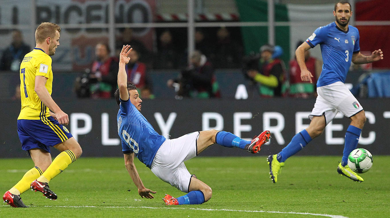 Italien wirft in der Schlussphase alles nach vorne: Alessandro Florenzi (2.v.l.) © 2017 Getty Images