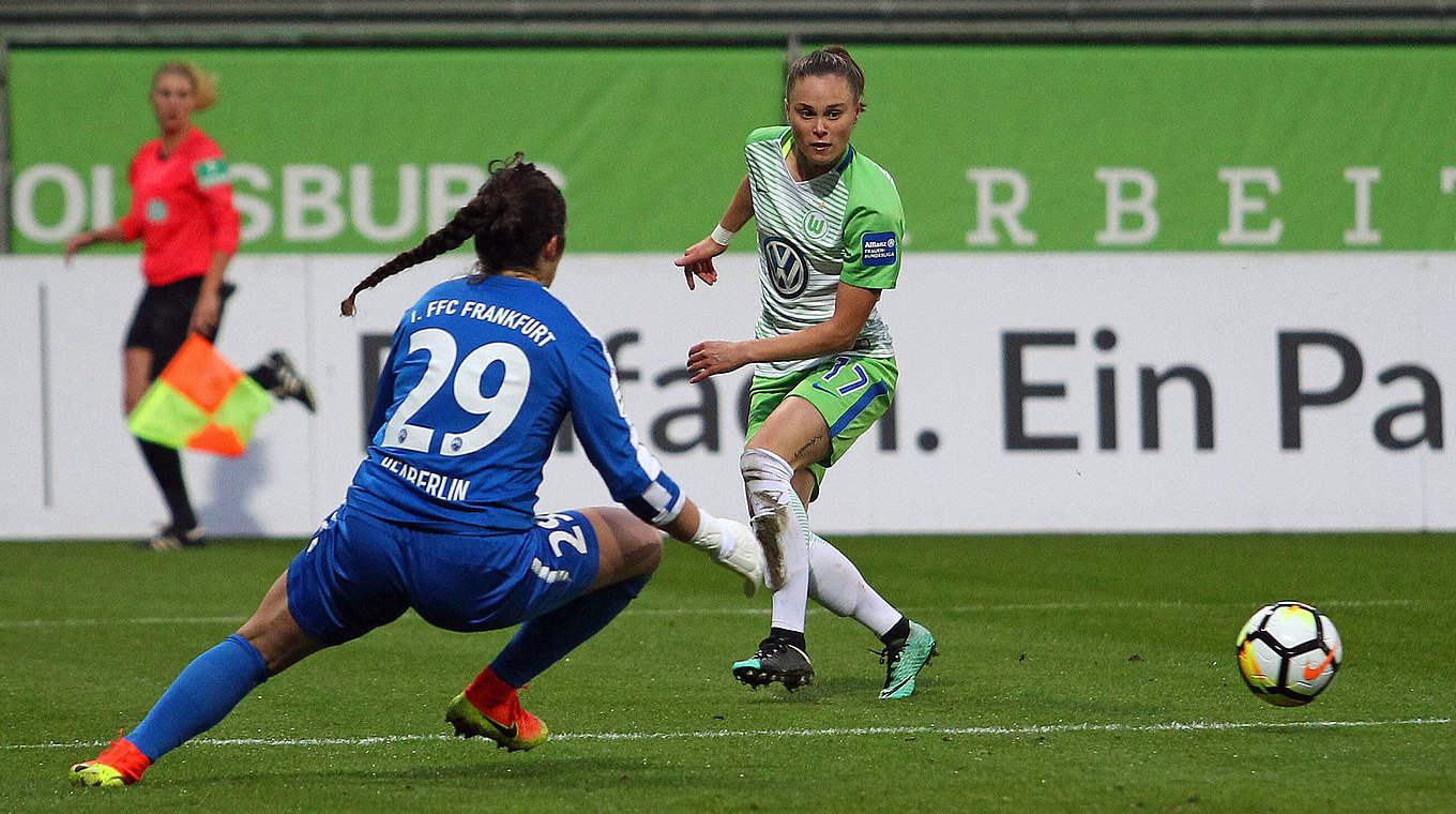 Gegen Frankfurt Dreh- und Angelpunkt im Wolfsburger Offensivspiel: Ewa Pajor (r.) © imago/regios24
