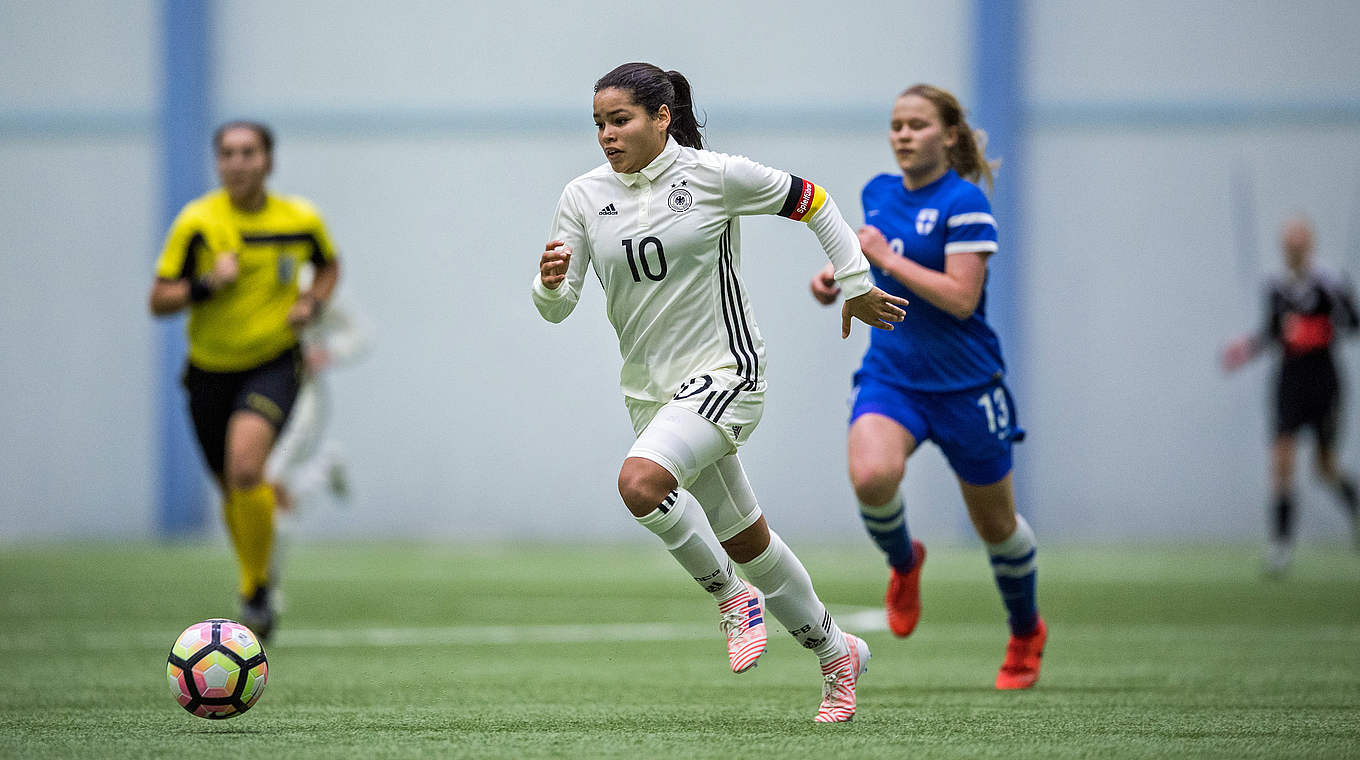 Erzielt ihre U 17-Länderspieltore sechs und sieben: Ivana Fuso © 2017 Getty Images