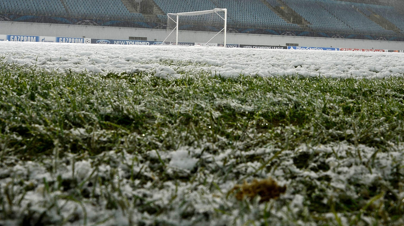 Wintereinbruch stoppt Pokalachtelfinale: Drei Spiele wegen schlechter Plätze abgesagt © 2013 AFP