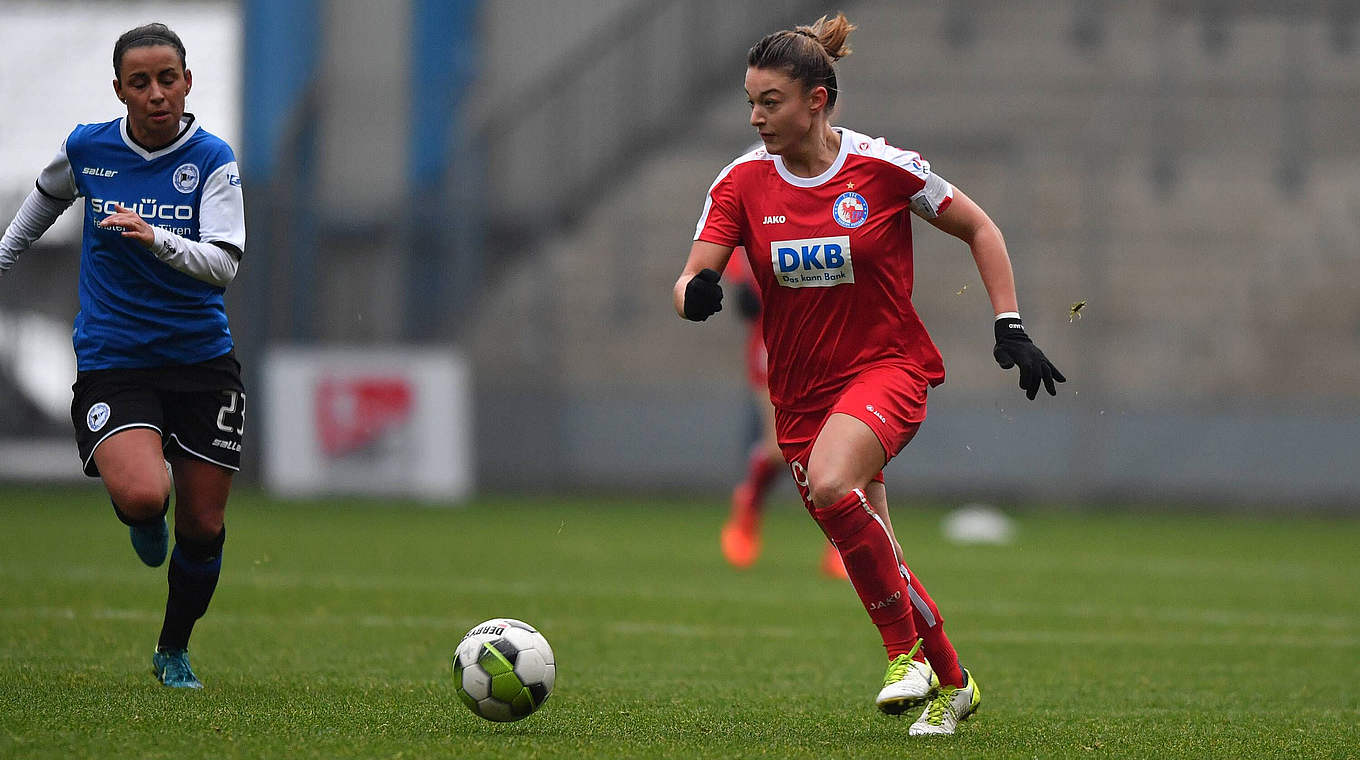 Muss zwei Pokalpartien aussetzen: Potsdams Spielführerin Felicitas Rauch (r.) © imago/foto2press