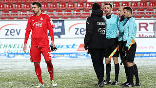 Muss drei Spiele aussetzen: Davy Frick (l.) vom FSV Zwickau © imago/Picture Point