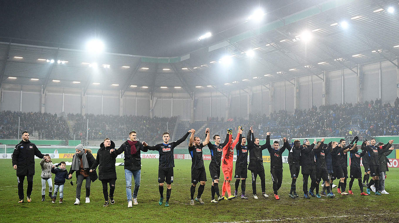 Als Drittligist im DFB-Pokalviertelfinale: der SC Paderborn © 2017 Getty Images