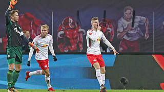 Jubel nach dem neunten Saisontor: Timo Werner (r.) trifft nach seiner Einwechslung © 2018 Getty Images