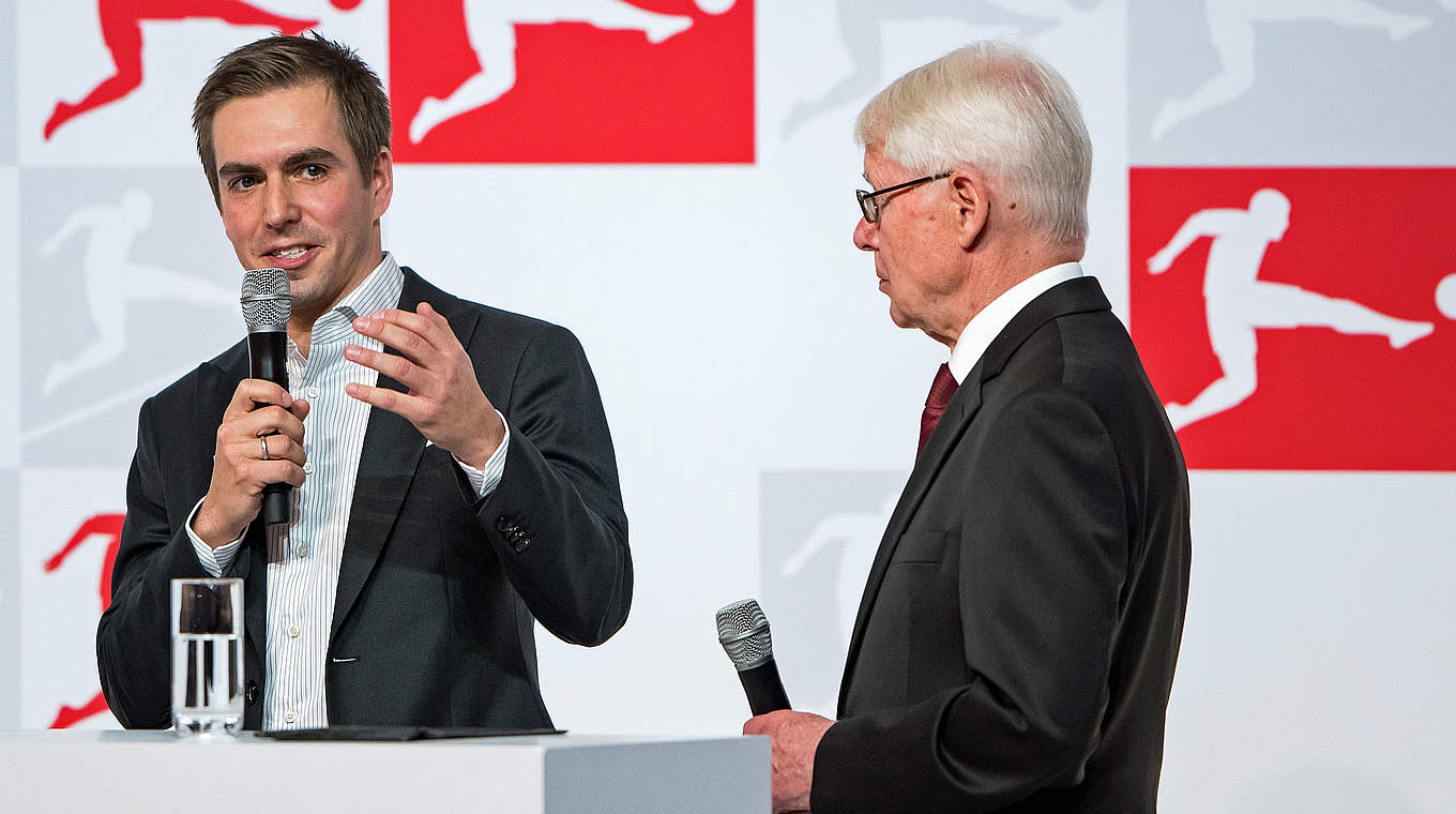 Lahm (left): "Football brings values of fair play, respect and tolerance together" © 2018 Getty Images