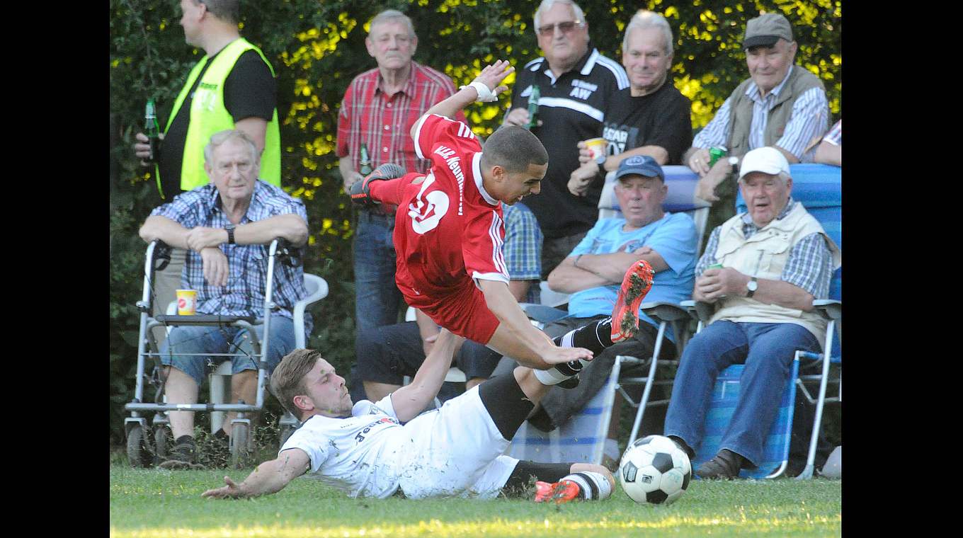 "Besser als Fernsehen": Platz eins in der Kategorie "Fußball Amateure und Jugend" © Jörg Lühn