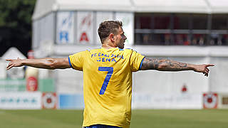 Torgarant für den FC Carl Zeiss Jena: Stürmer Timmy Thiele © 2017 Getty Images