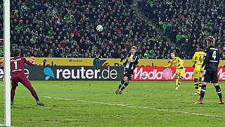 Marco Reus scores sublime goal against Gladbach © imago/Team 2